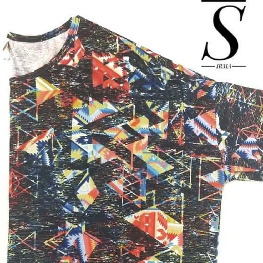 S LULAROE IRMA TUNIC